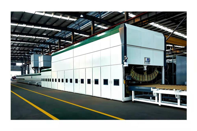 Direct factory flat and curved glass tempering furnace machine professional manufacturer in LUOYANG CITY, China